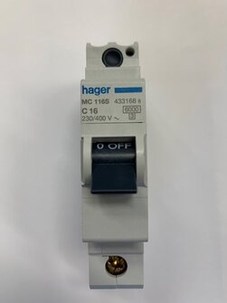 C16 Hager johdonsuojakatk. JL