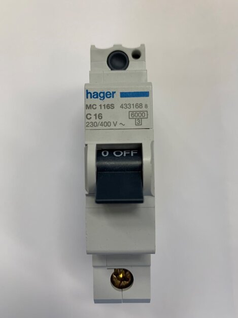 C16 Hager johdonsuojakatk. JL