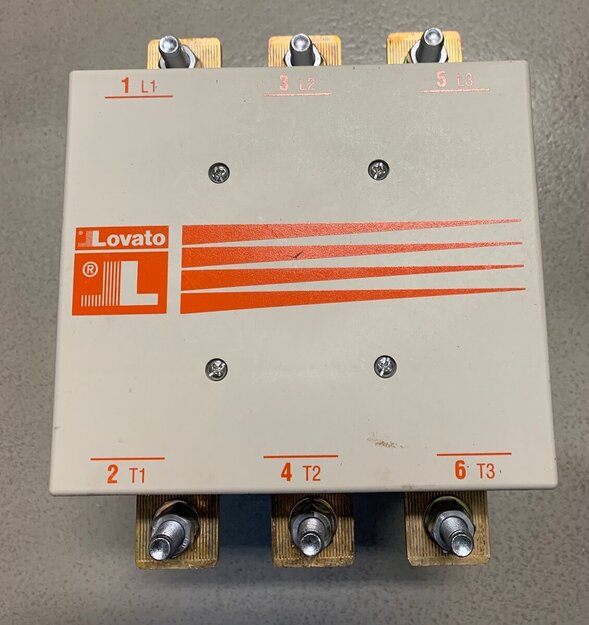Lovato 630A / 220-240V 50-60Hz AC/DC kontaktori